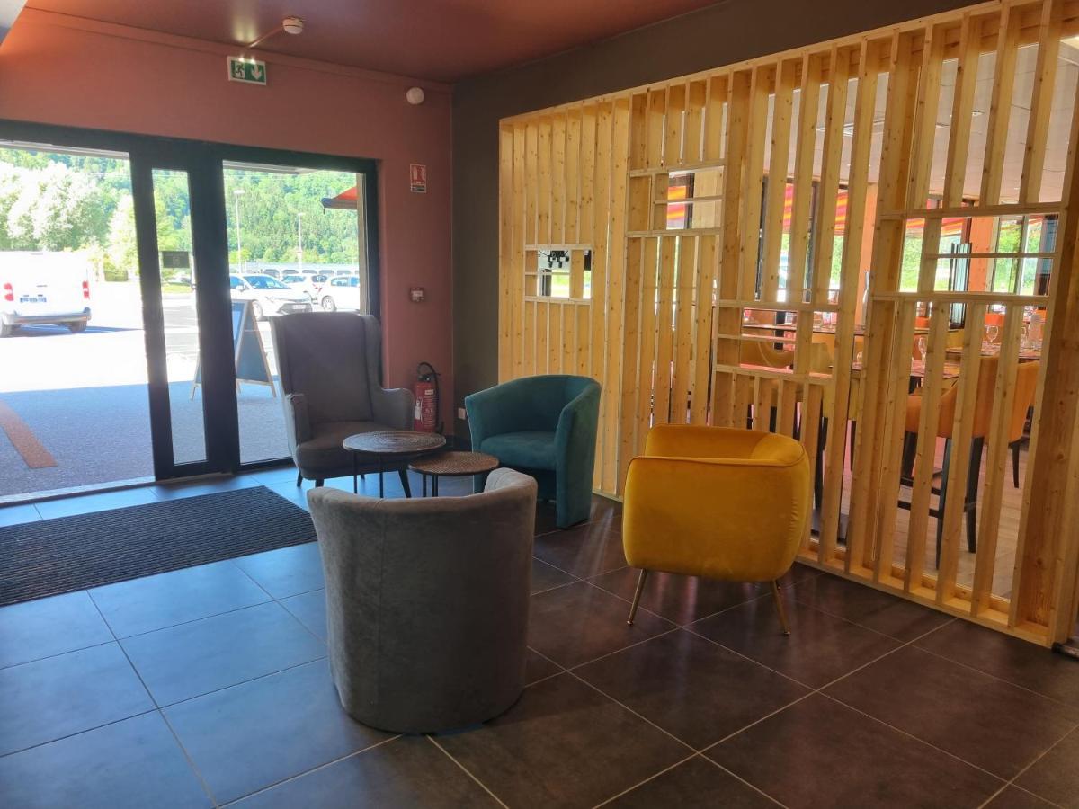 Hotel Restaurant Akena Molinges - La Brocatelle 圣克洛德 外观 照片