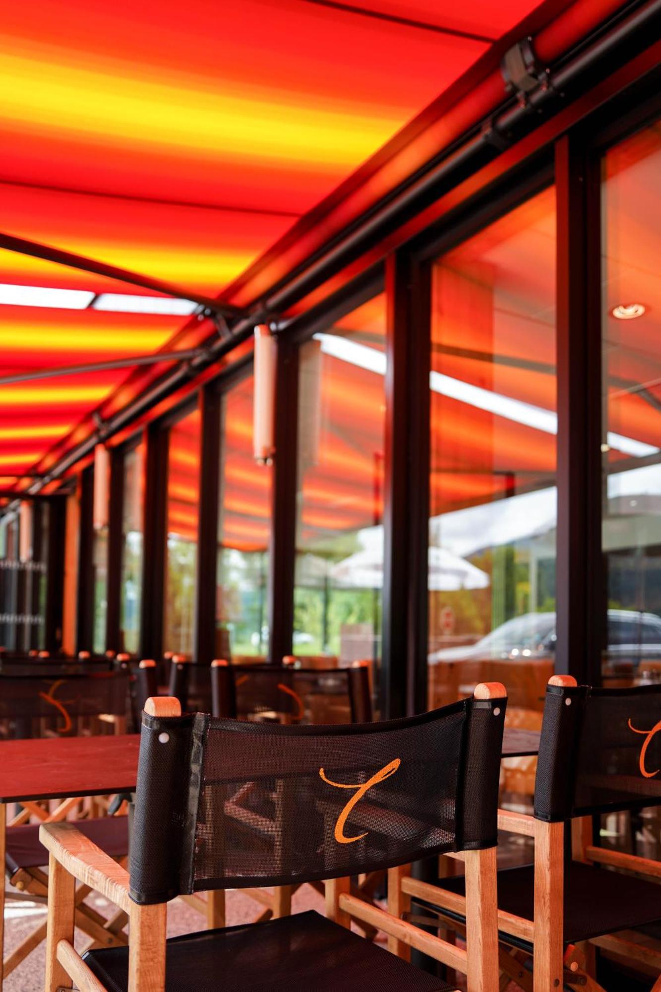 Hotel Restaurant Akena Molinges - La Brocatelle 圣克洛德 外观 照片